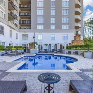 https://spacious-uptown-gem-in-the-heart-of-the-city-parking-wi-fi.1sthotelscharlotte.com