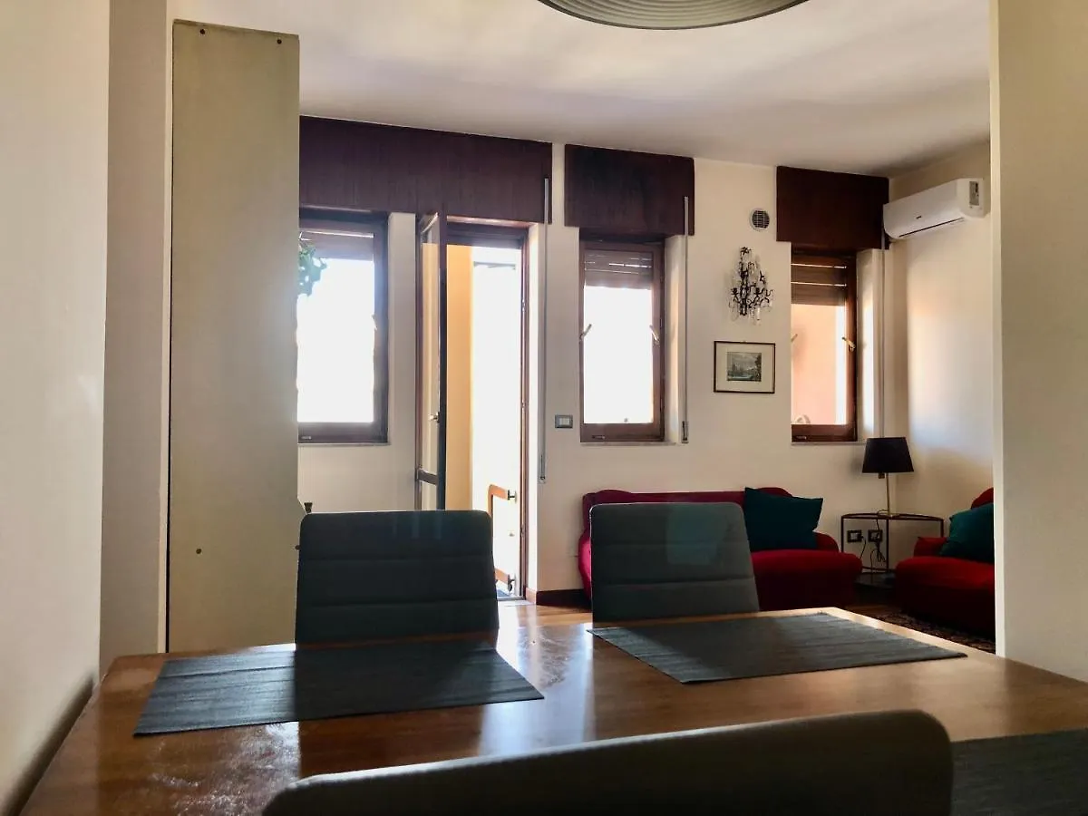 Bellini Garden View Apartment Catania