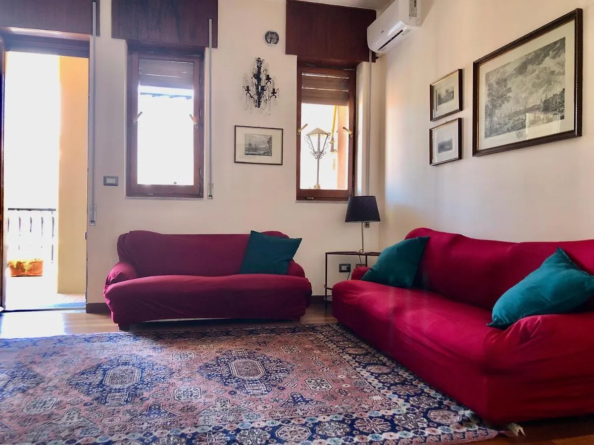 Bellini Garden View Apartment Catania
