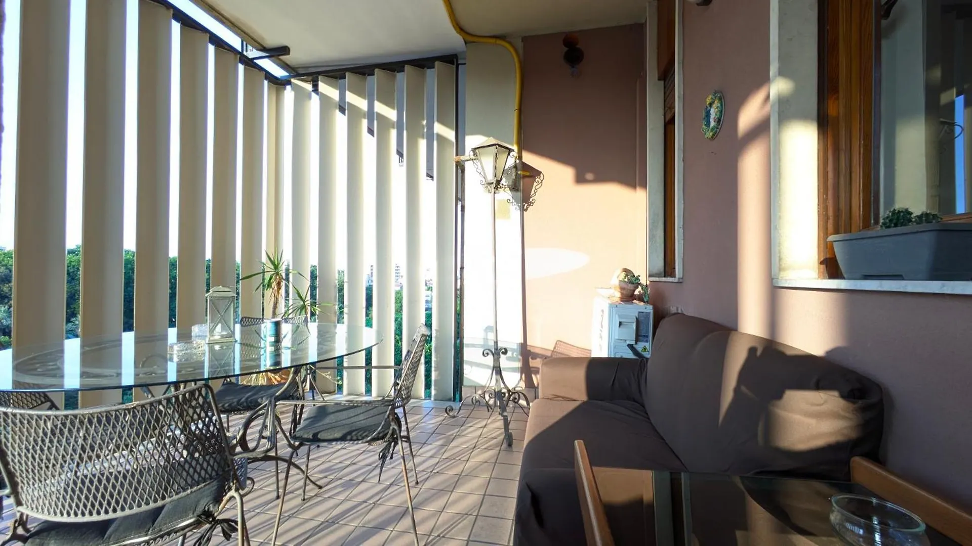 Bellini Garden View Apartment Catania